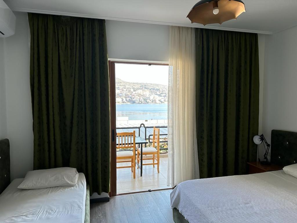 Fjora Rooms Саранде Екстериор снимка